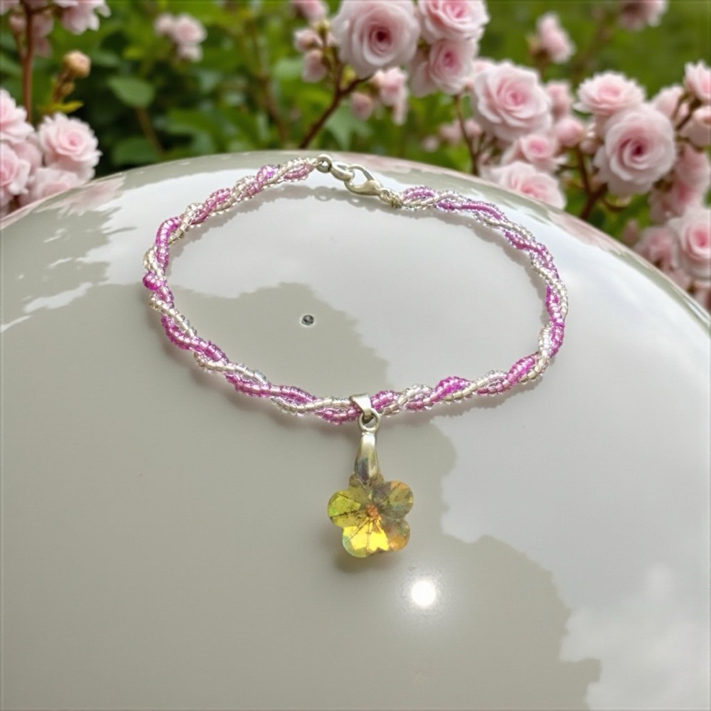 Elegant Pink and White Beaded Bracelet with Yellow Flower Charm